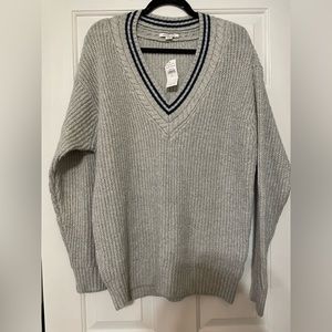 AMERICAN EAGLE SWEATER LARGE NEW WITH TAGS